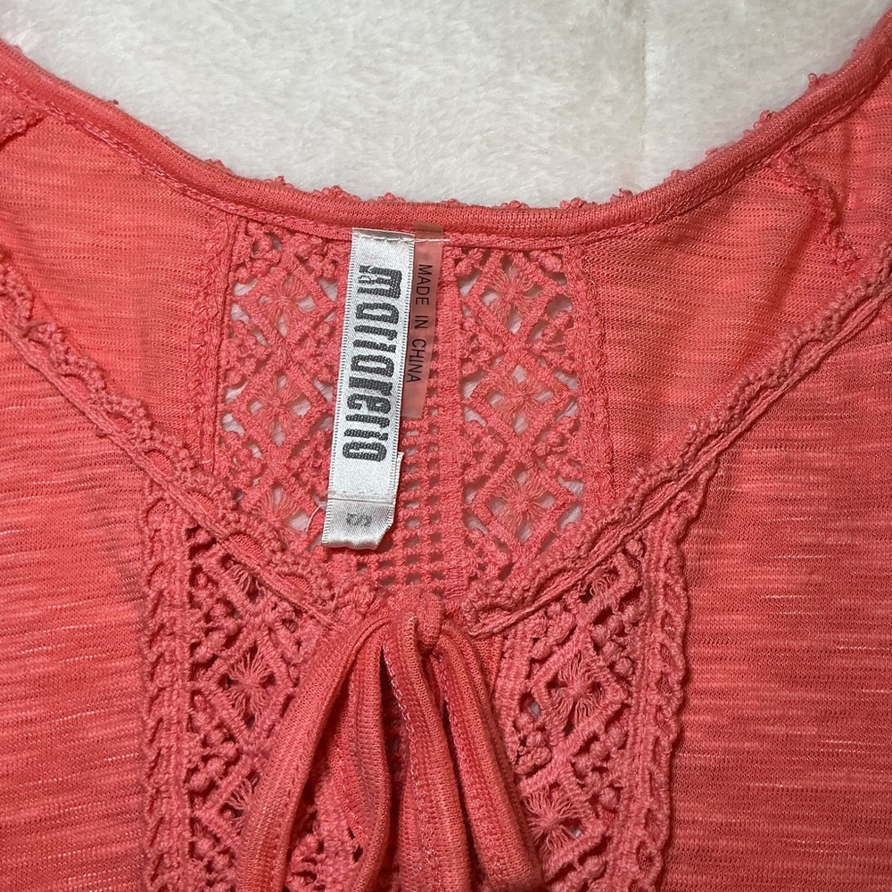 Women's Pink Lace Trim Top - Picture 3 of 6